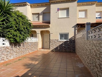 Casa o chalet 3 Habitaciones en Urbanització Castell de Montornes