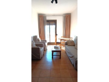 Apartment 3 Bedrooms in Cornellà de Llobregat Centre