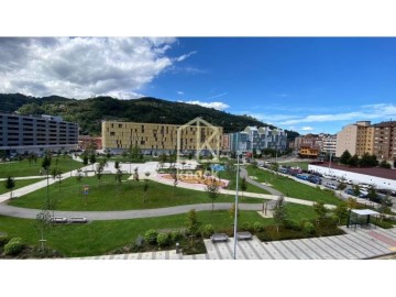 Apartamento 6 Quartos em Mieres