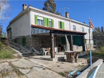 Casa o chalet 6 Habitaciones en Santa Cruz de Pinares