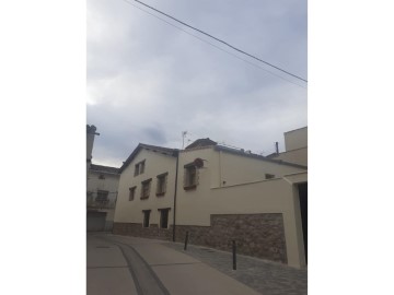 House 5 Bedrooms in Medrano