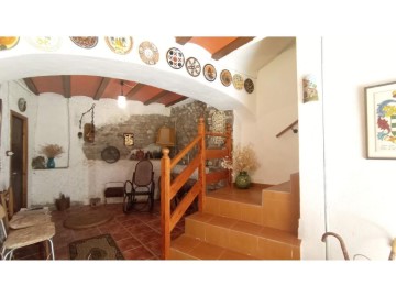 Country homes 4 Bedrooms in La Vilella Baixa