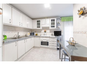 Apartamento 4 Quartos em Las Colinas