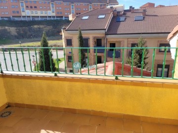 Apartment 2 Bedrooms in Bernuy