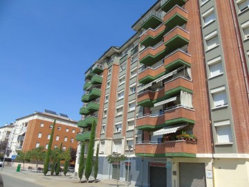 Piso 4 Habitaciones en Estadi-Horta Vermella-Santa Anna
