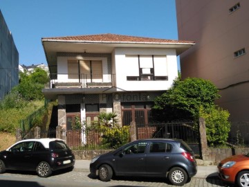 House 6 Bedrooms in Brabio (San Martiño)