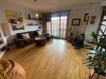 Apartamento 3 Quartos em San Felices