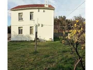 Casa o chalet 6 Habitaciones en Regoa (Santa María)