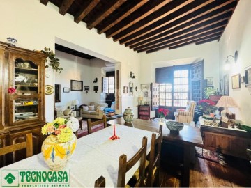 Casa o chalet 11 Habitaciones en Casco Histórico