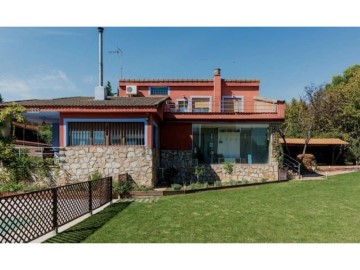 Casa o chalet 5 Habitaciones en Las Lomas del Gallego