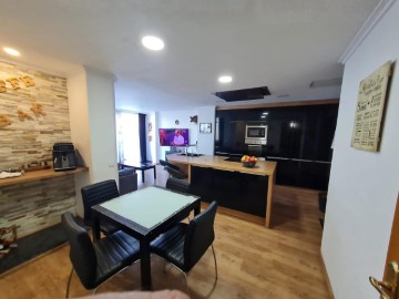 Apartment 3 Bedrooms in Vinalesa