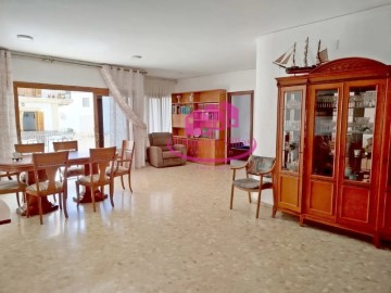 Apartment 4 Bedrooms in Cap Martí - Pinomar