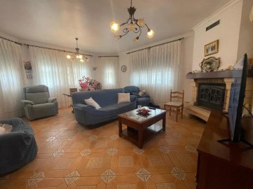 House 8 Bedrooms in Fonte
