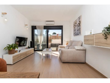 Apartment 2 Bedrooms in Pineda del Valles