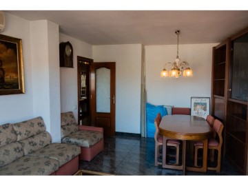 Apartamento 4 Quartos em Vallés