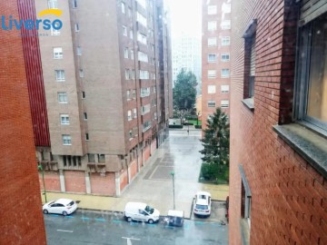 Piso 4 Habitaciones en Burgos Centro