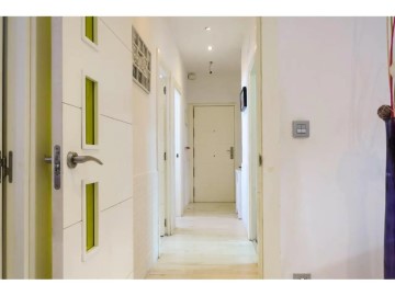 Apartment 3 Bedrooms in Villava / Atarrabia