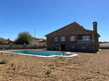 Casa o chalet 5 Habitaciones en Villar del Yermo