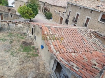House 3 Bedrooms in Barbarin