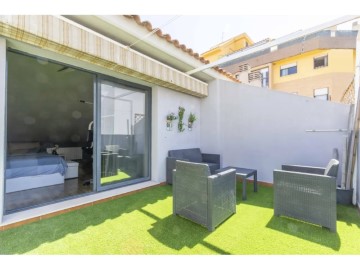 House 4 Bedrooms in Polideportivo