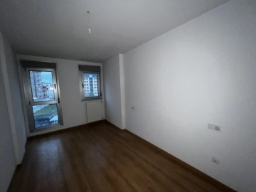 Apartamento  em Mieres