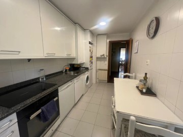 Apartamento 3 Quartos em Valdenoja