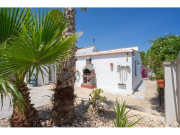 House 3 Bedrooms in Los Vicentes