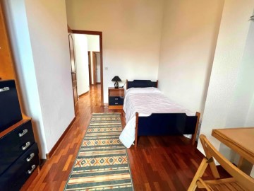 House 4 Bedrooms in Soñeiro (San Julián)