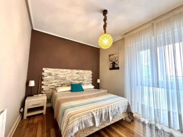 Apartment 3 Bedrooms in Ugeraga