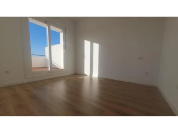 Apartment 2 Bedrooms in Gines