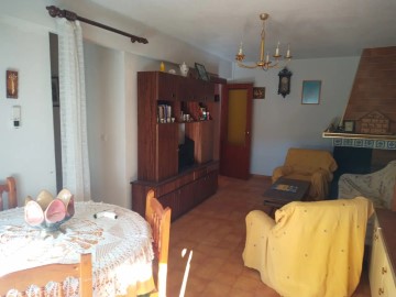 Appartement 3 Chambres à Santa María del Tiétar