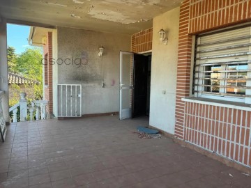 House 4 Bedrooms in Las Merinas