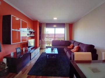Apartment 3 Bedrooms in Salceda (San Jorge P.)