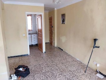 Apartment 3 Bedrooms in Baronia de Mar