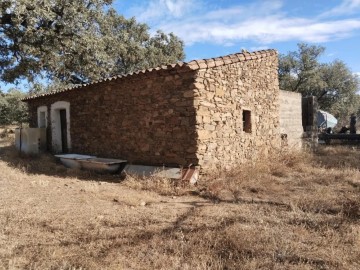 Casas rústicas en Cabeza la Vaca