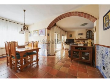 House 6 Bedrooms in Sant Antoni de Vilamajor