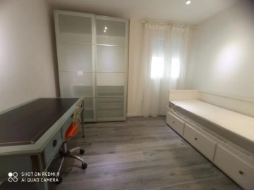 Apartment 2 Bedrooms in Quart de Poblet