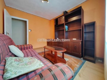 Apartment 3 Bedrooms in Ugarte
