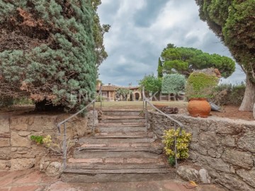 Casa o chalet 6 Habitaciones en Sant Feliu de Codines