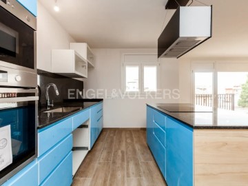 Apartment 4 Bedrooms in Sant Martí de Riudeperes