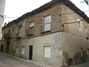 House  in Valderas