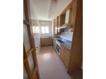 Apartment 1 Bedroom in Via Europa - Parque Central