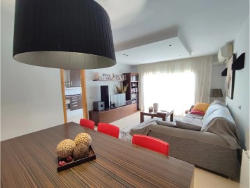 Apartment 3 Bedrooms in Terrassola