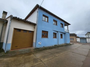 Casa o chalet 3 Habitaciones en Sancti-Spíritus