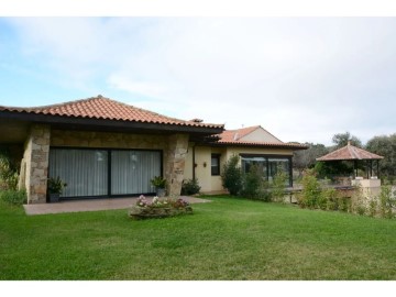 House 3 Bedrooms in Arrabal de San Sebastián