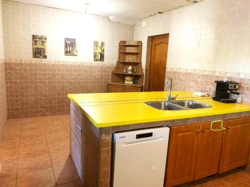 House 5 Bedrooms in El Ventayol