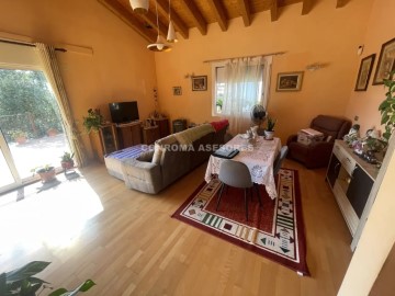 House 5 Bedrooms in Veinat de Baix