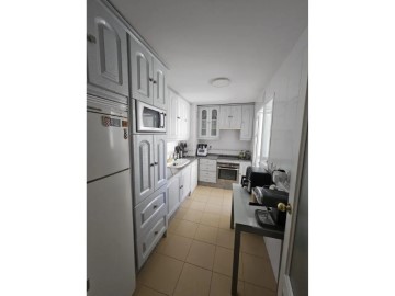 Apartment 3 Bedrooms in Centro