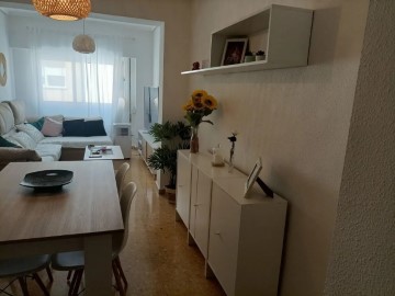 Apartment 4 Bedrooms in Benifairó de les Valls