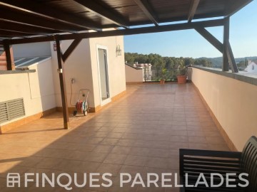 Penthouse 3 Bedrooms in Vallpineda-Rocamar